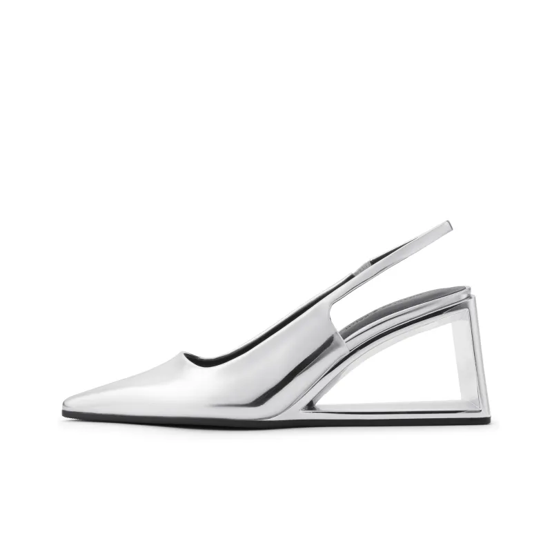 CHARLES KEITH Маленький Charles Keith Готический стиль ПУ (полиуретан) Односнуровые сандалии 7,6 см Женские