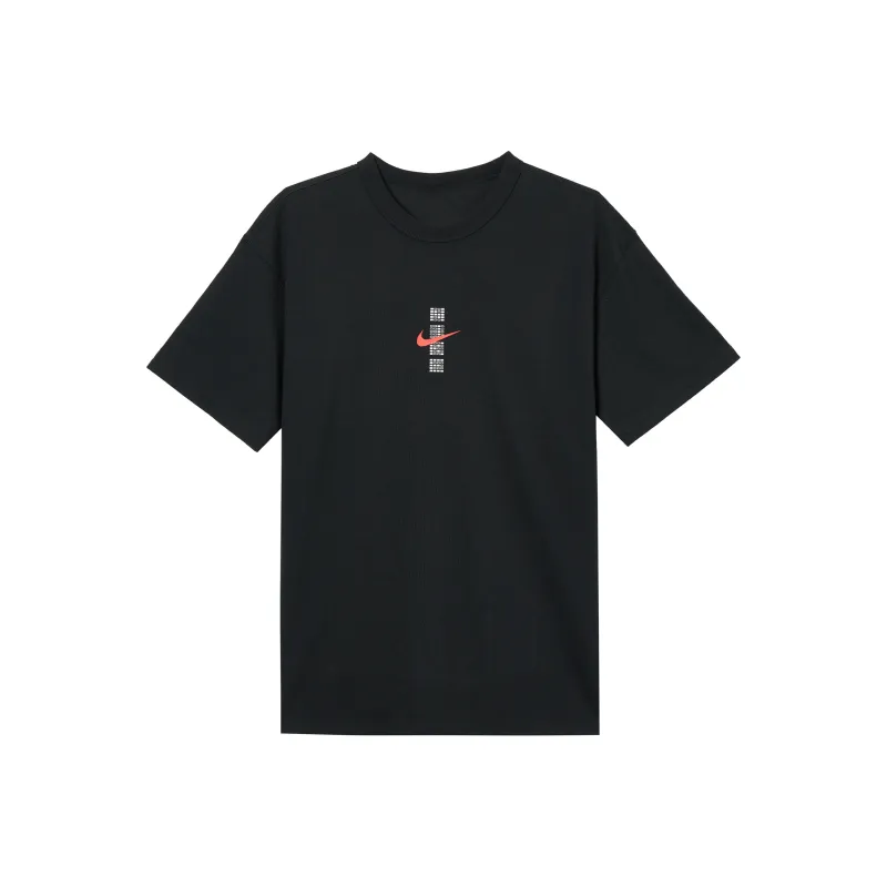Мужская черная футболка Nike Sportswear T